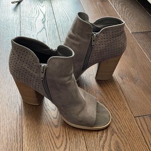 Cute, Comfortable, Open Toe Wedge Heels!